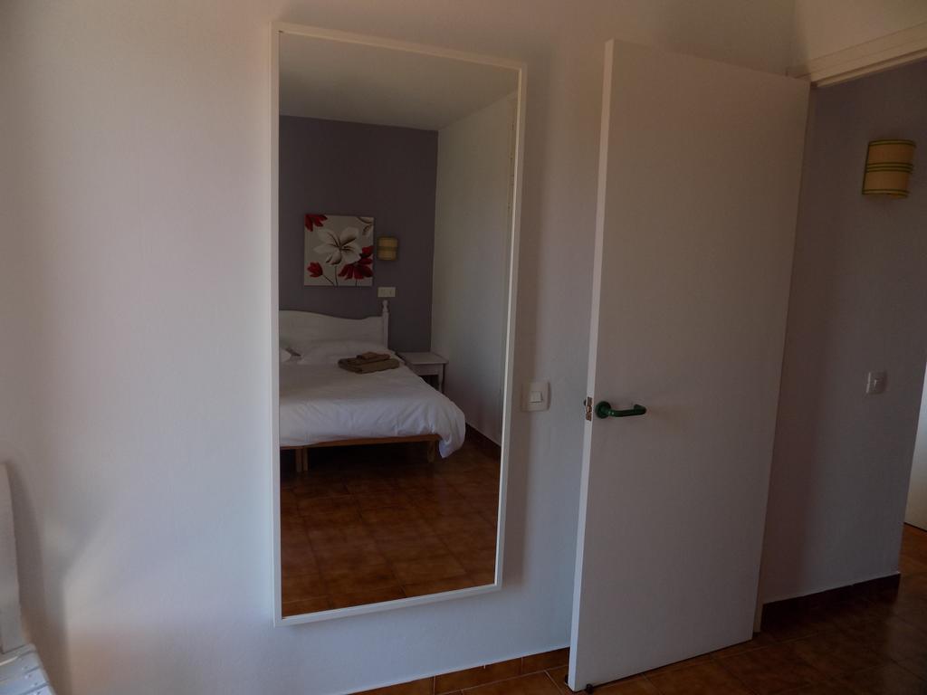 Apartamentos Encanto Del Mar Кала-Галдана Екстер'єр фото